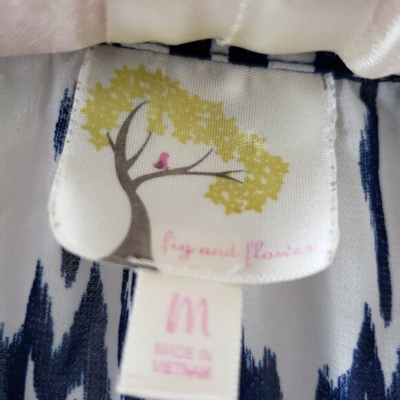 Tie-bottom ikat blouse - Picture 3 of 3